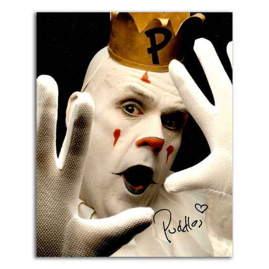 Puddles Autographed 8x10 photo (Surprise!)