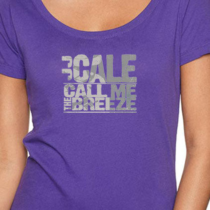 Women's Scoop Neck Block Logo T